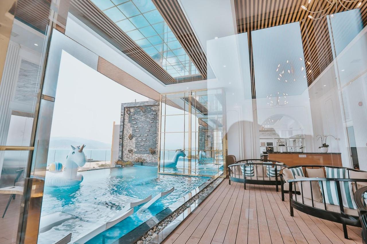 Hotel La Vague Nha Trang