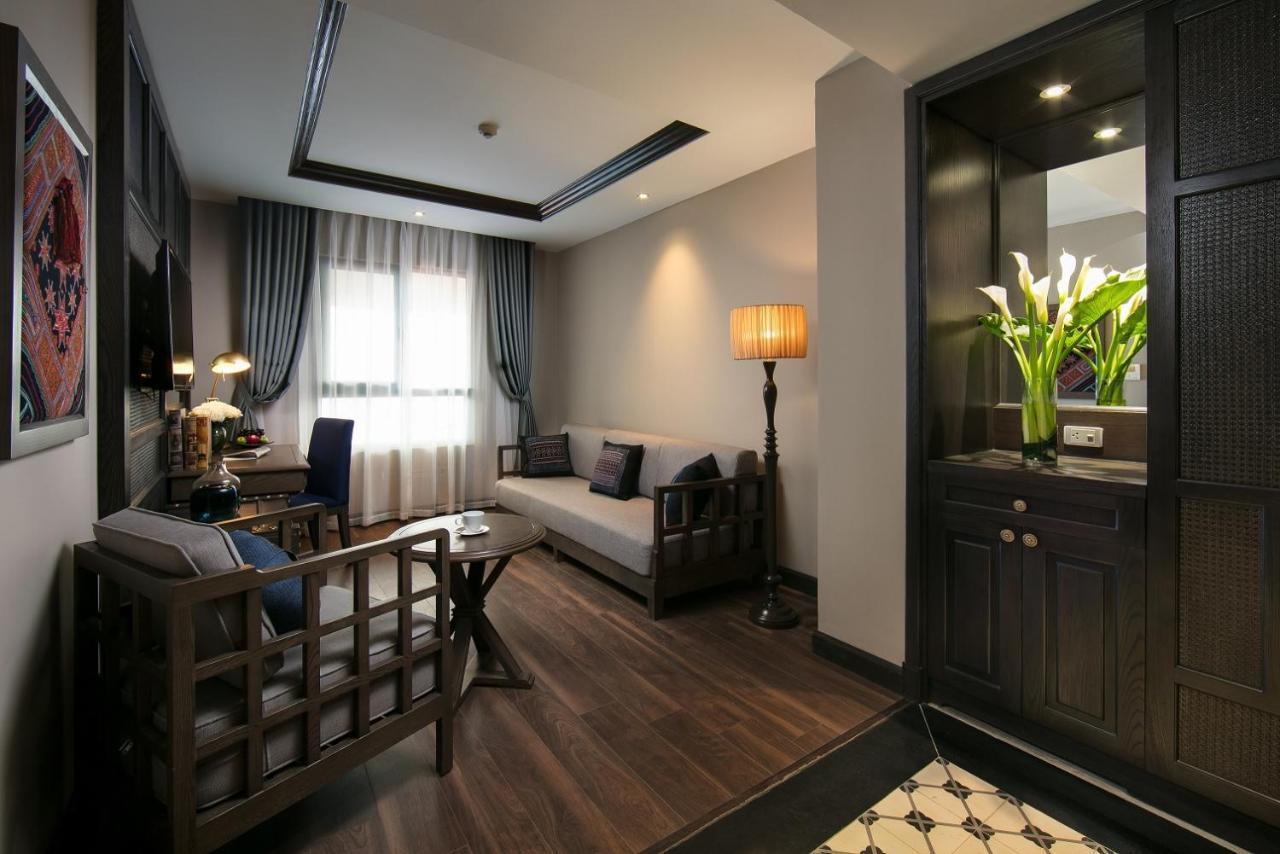 Lotus Aroma Hotel 4*