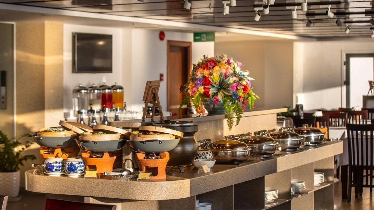 Hotel Truong 4*