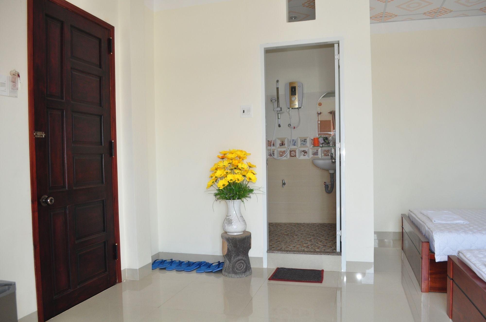 Huong Bien Hotel