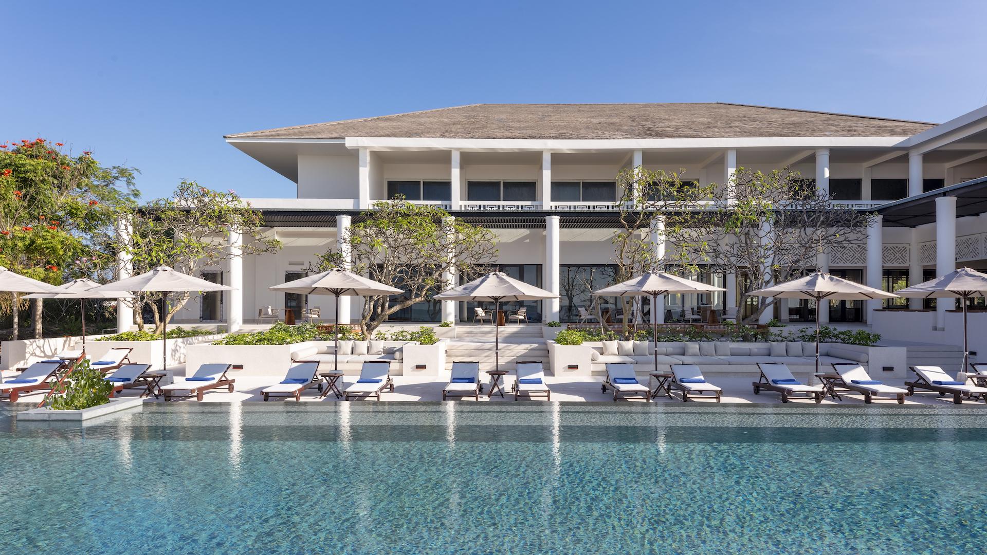 Azerai Bay Resort