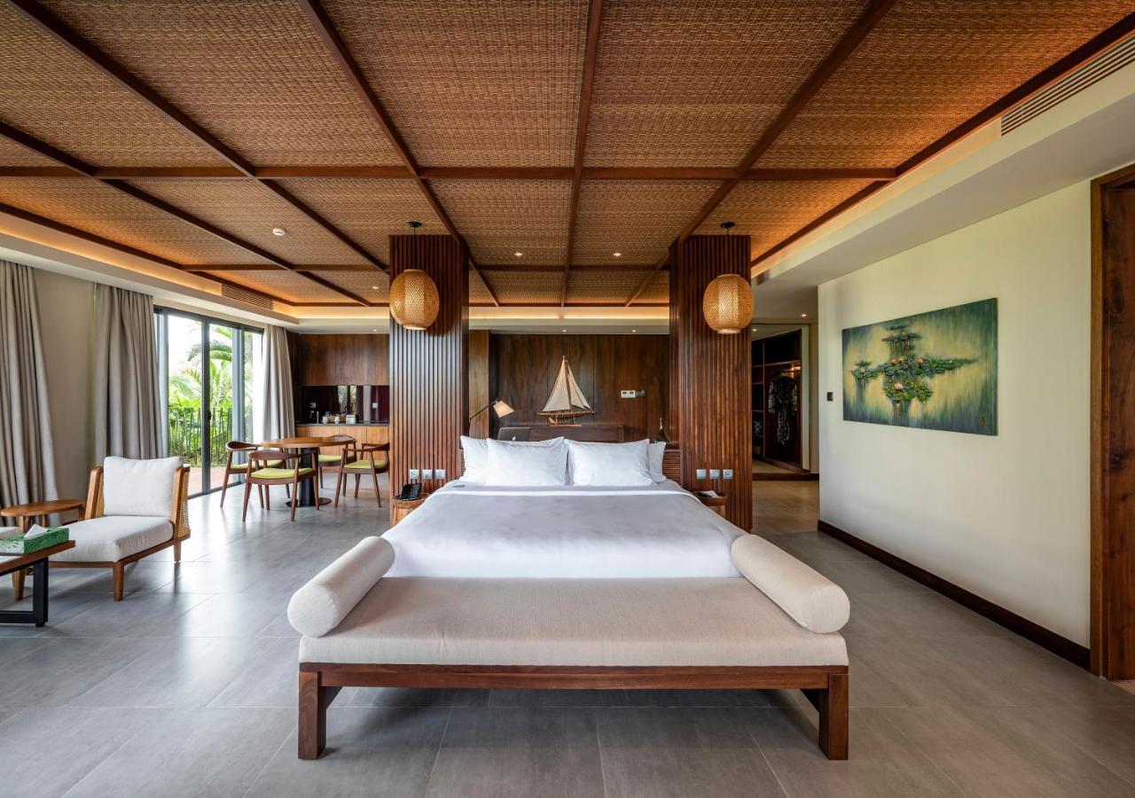 Dusit Princess Moonrise Resort Phu Quoc