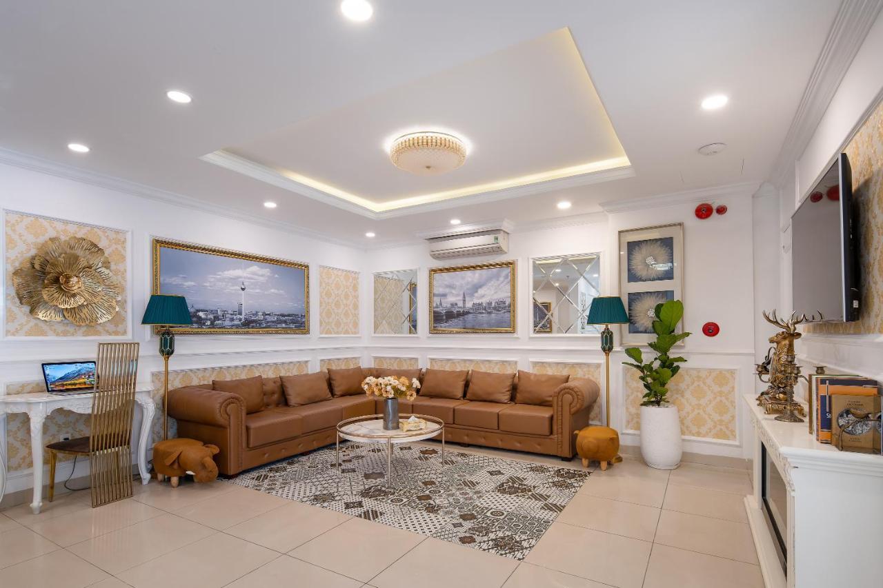 Hotel Bella Merry And 4*