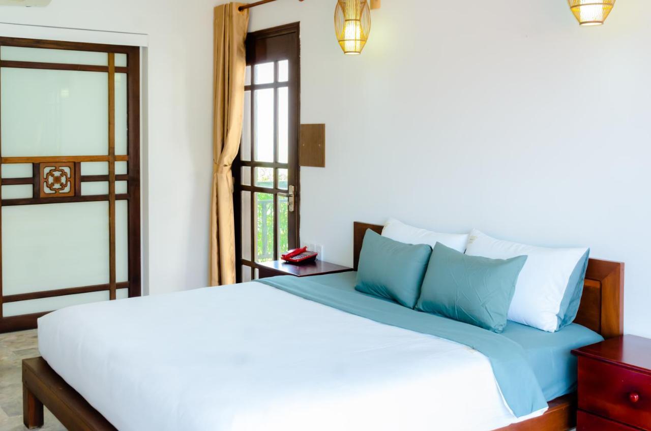 Riverside Bamboo Khách sạn 4*