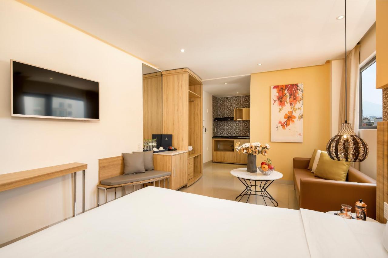 Hotel Bella Merry And