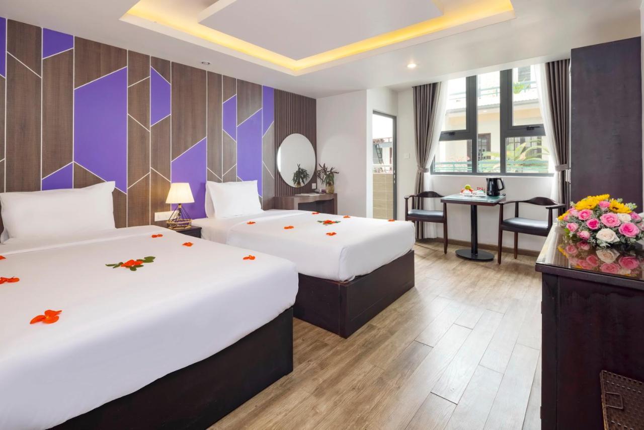 Hotel Azura Gold & 4*