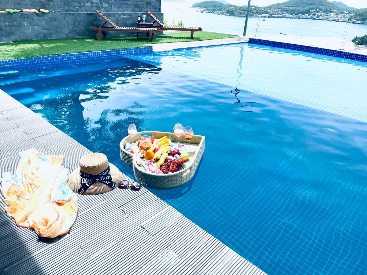 Villa Harbor View