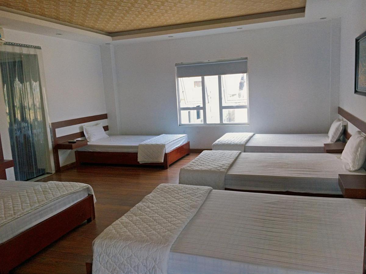 Sen Trang Hotel 2*