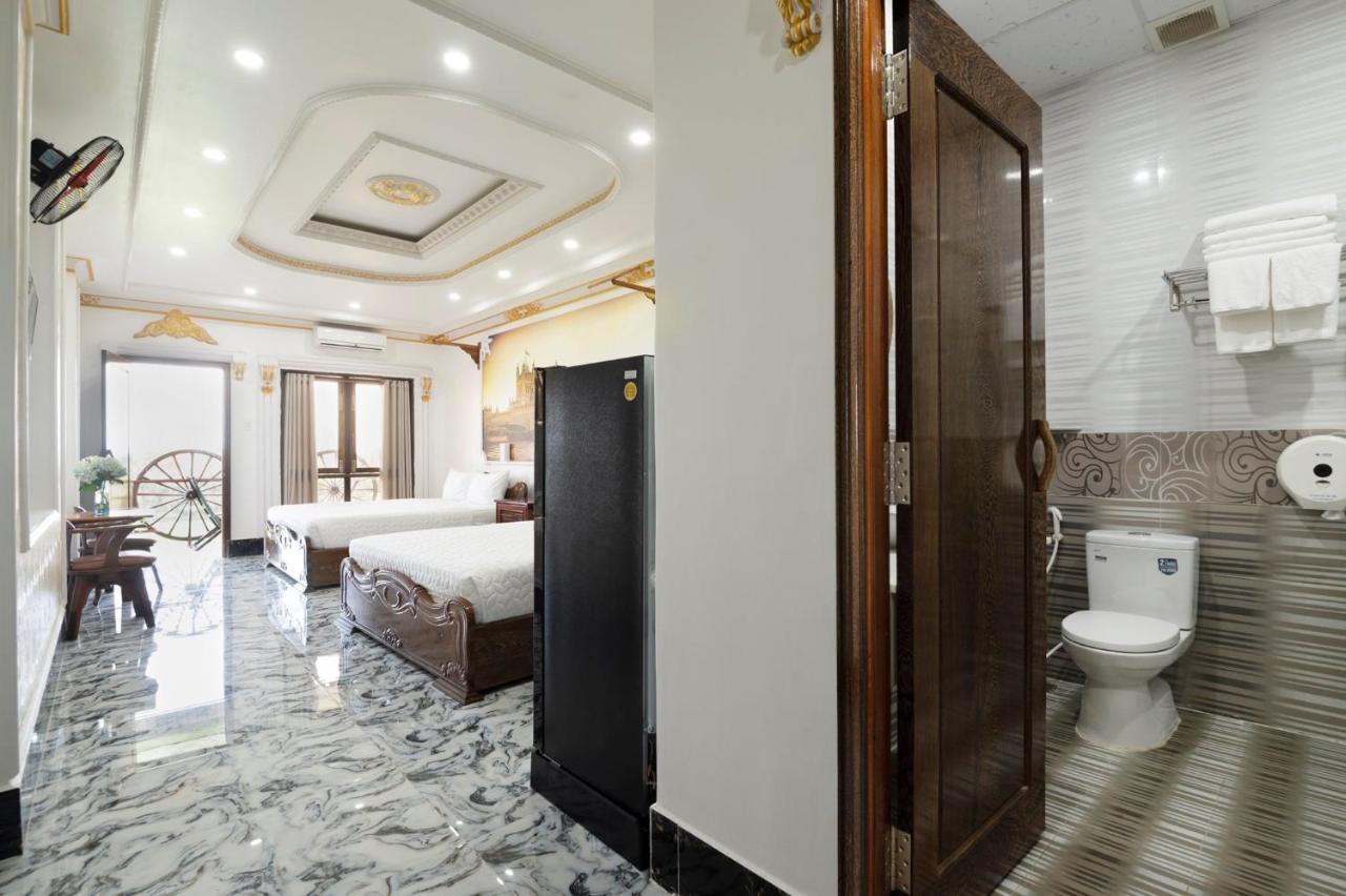 Little Saigon Bed & Breakfast Chau Doc