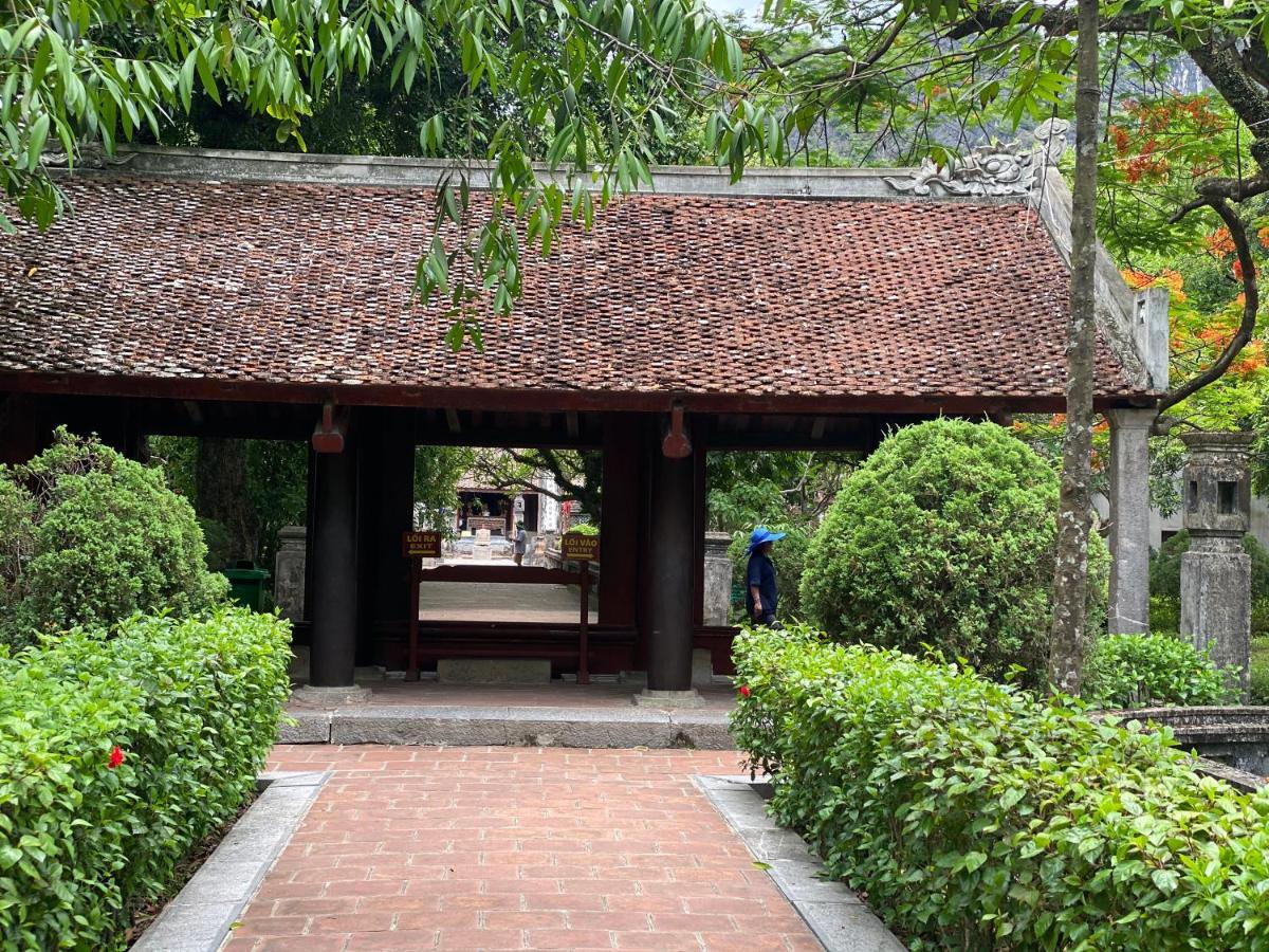 Tam Coc La Montagne & 4*