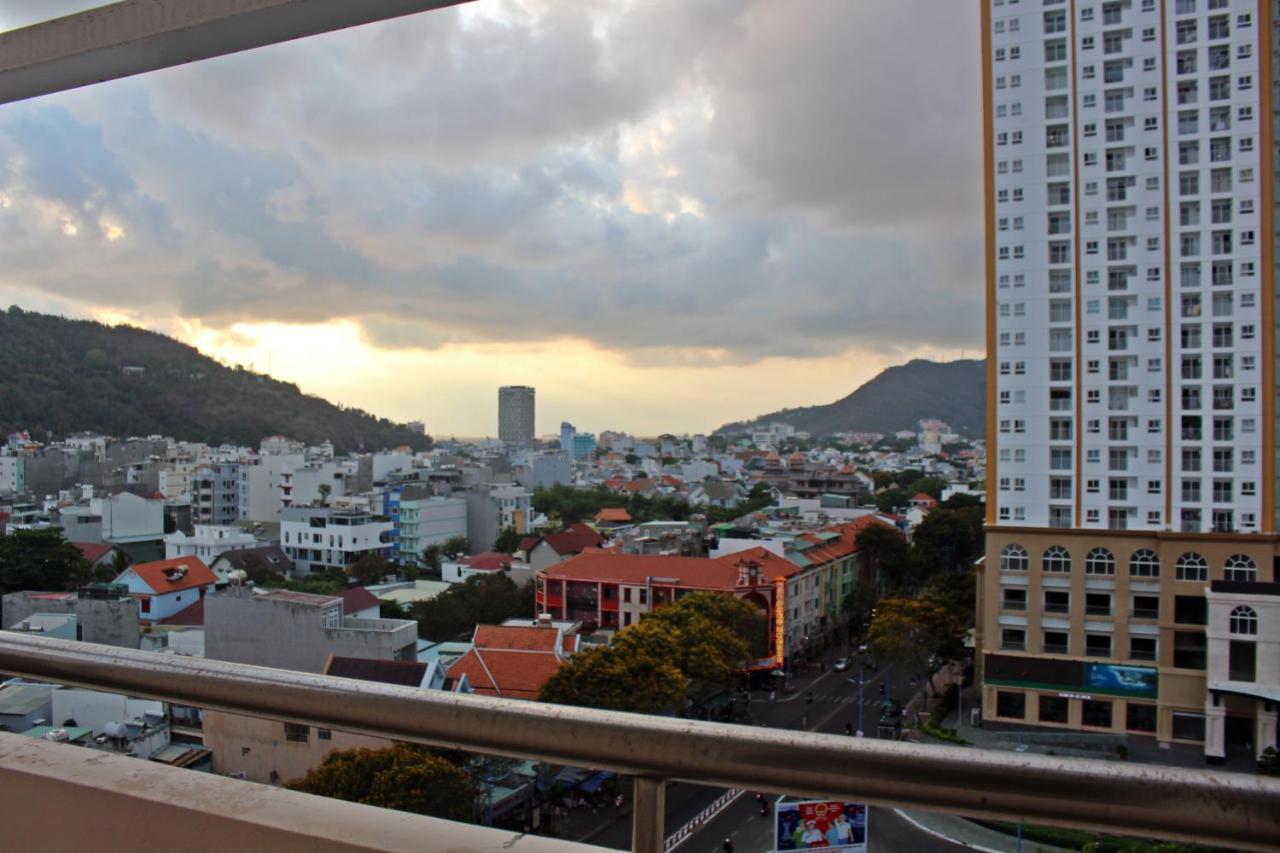 Amis Hotel 2*