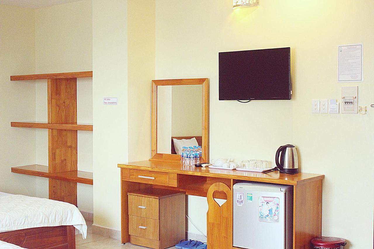 Amis Hotel Hotel