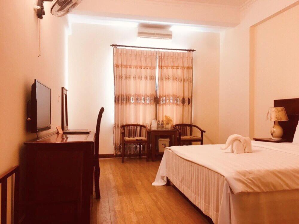 Yen Nhi Hotel