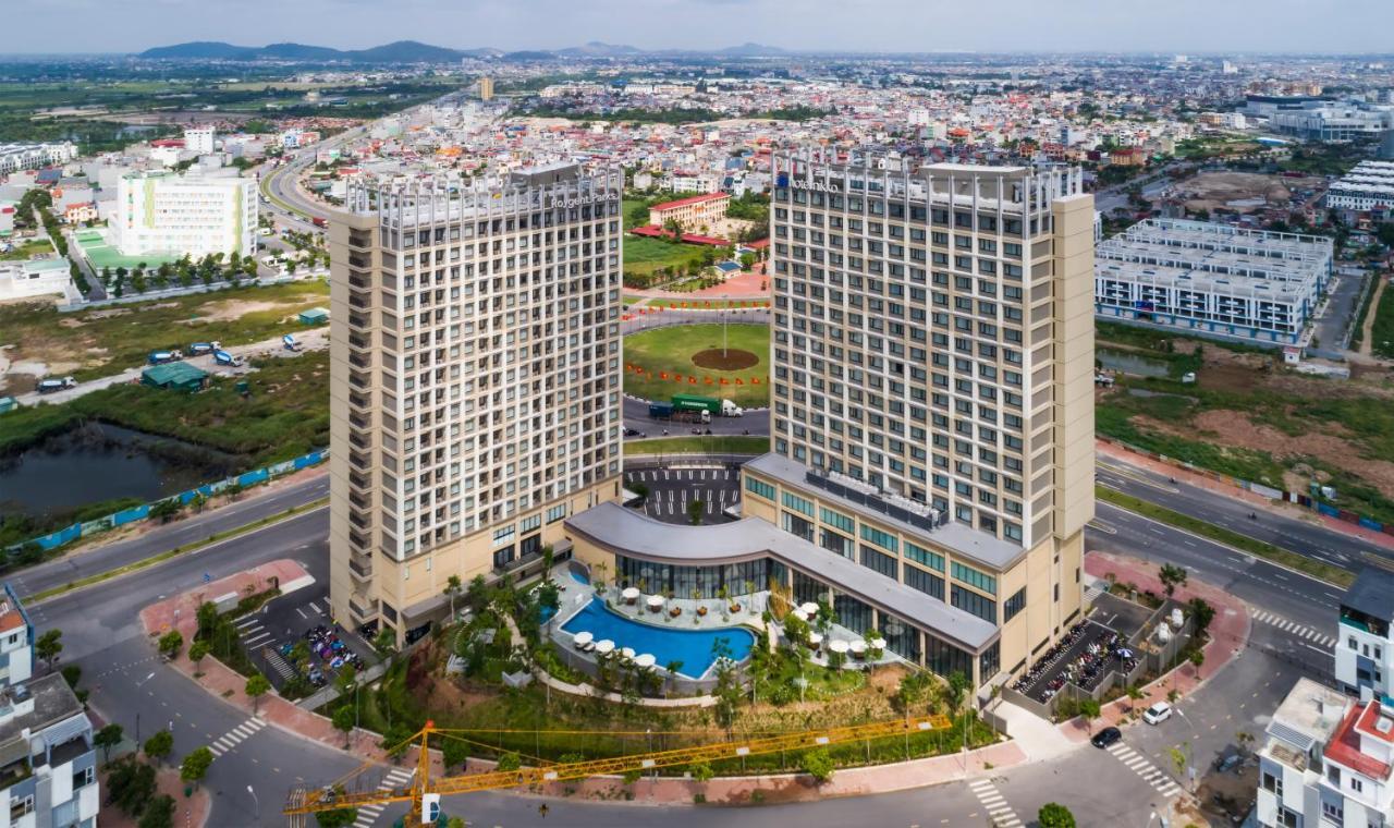Roygent Parks Phong 5* Hai Phong