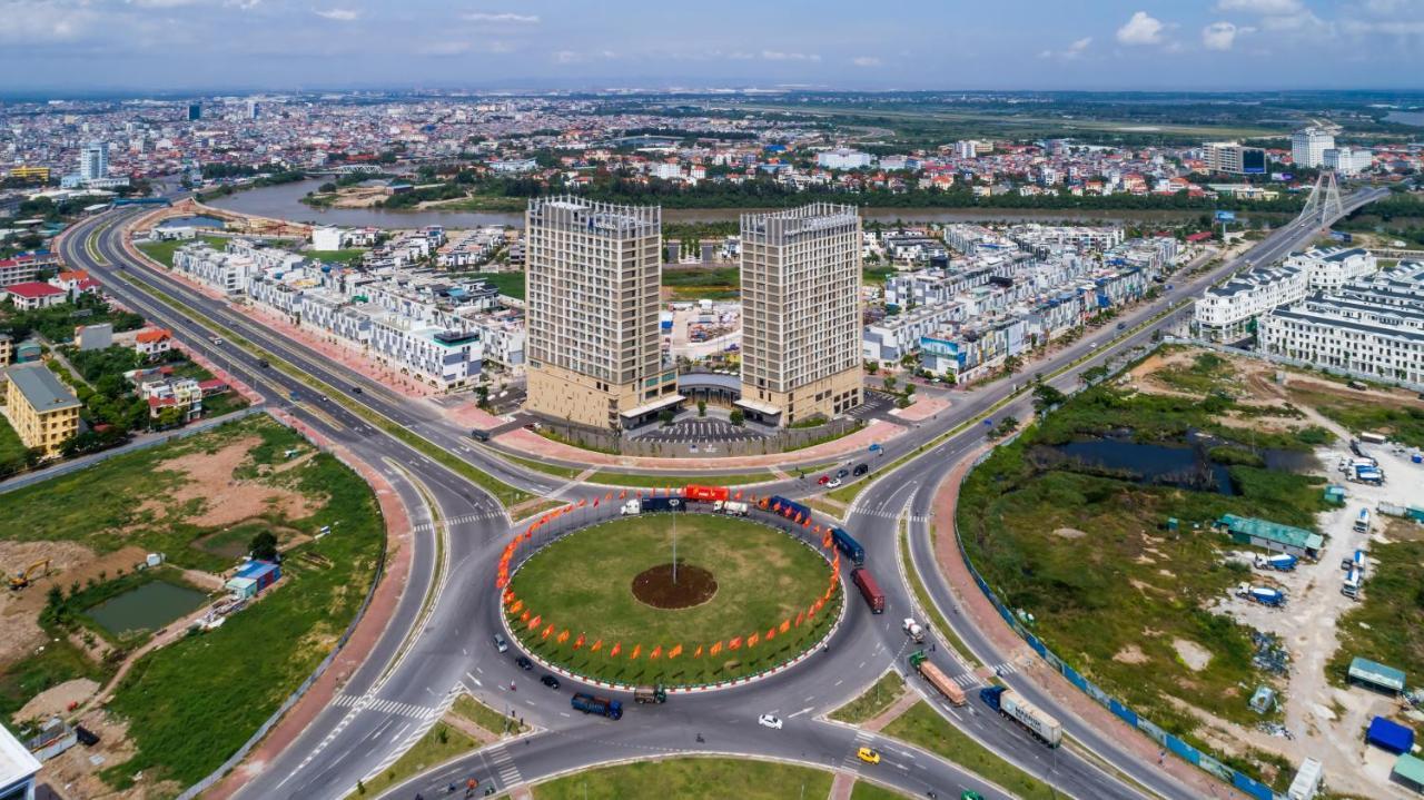 Roygent Parks Phong 5*