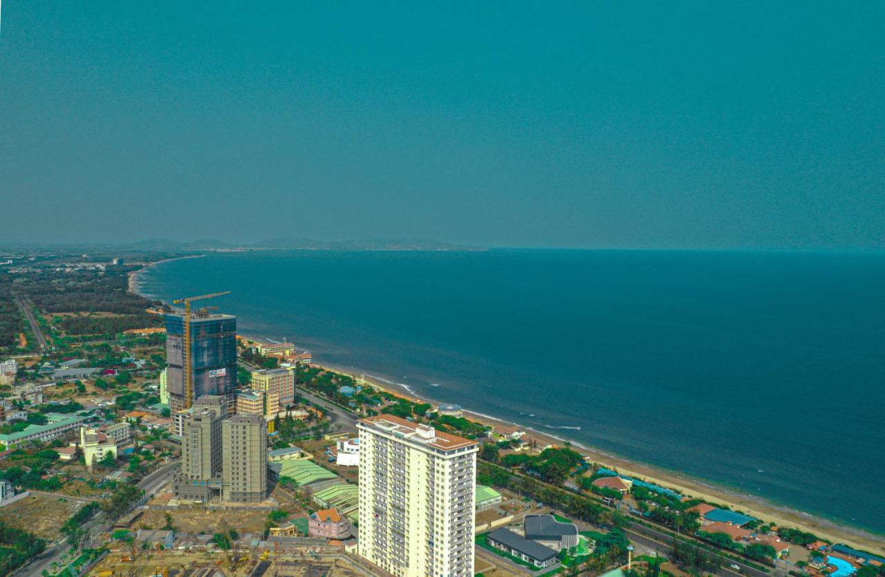 Sun And Sea Leisure