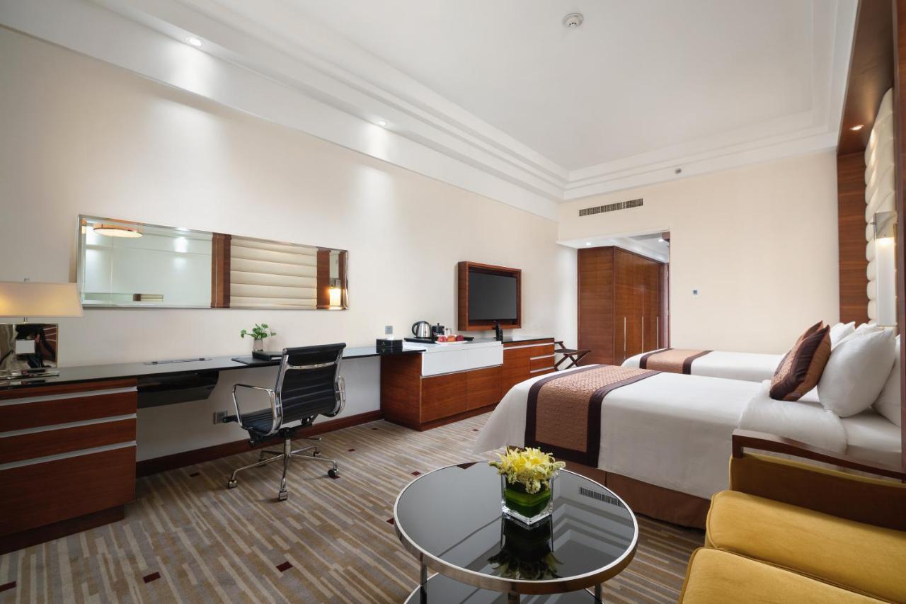 Royal Halong Hotel