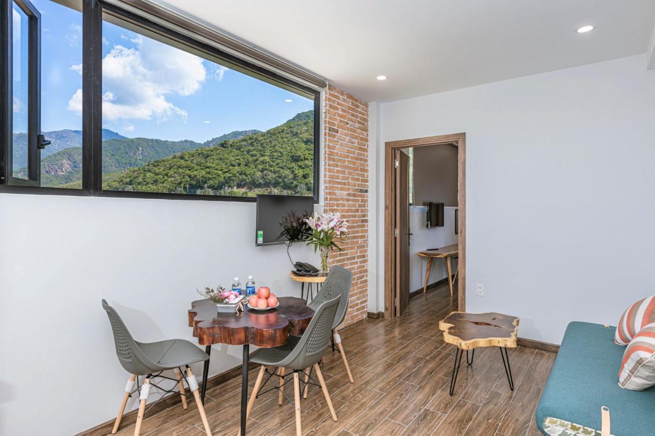 Tran Long Cu Hin Aparthotel Cam Lam