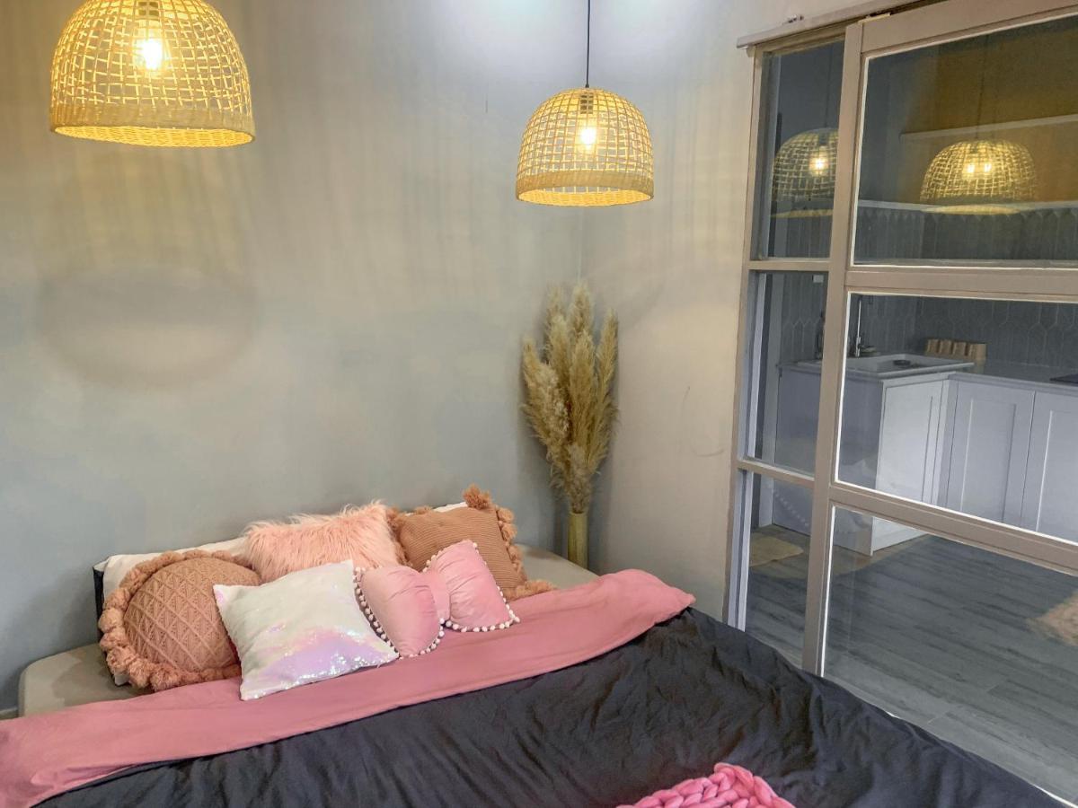 Apartment Chon's Dock & House Lease *
