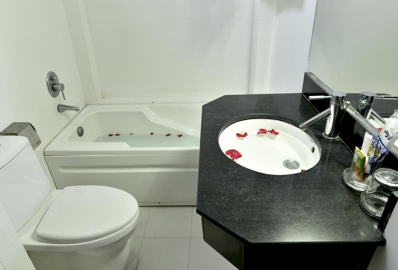 Hotel Carina 3*