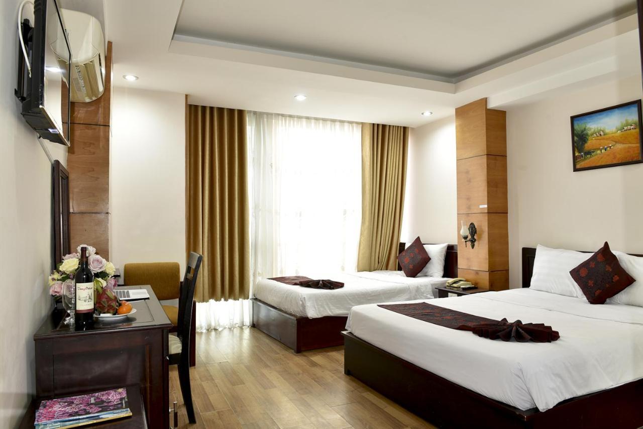 Carina Hotel 3*