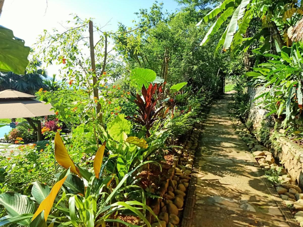 Puluong * Pu Luong