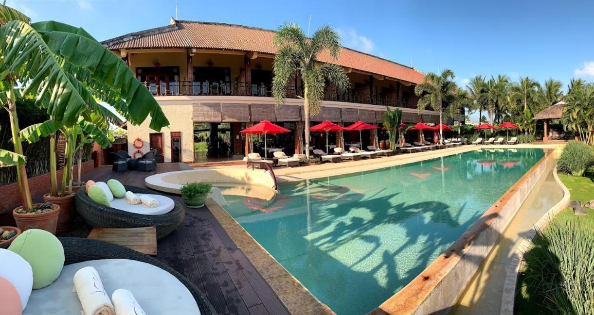 Lodge The Island