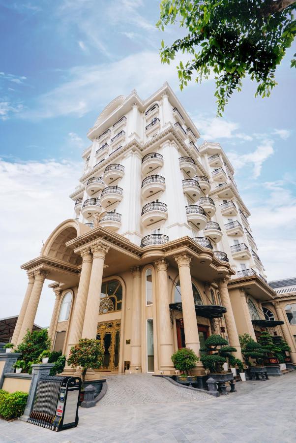 Manh Quan Luxury Hotel 3*
