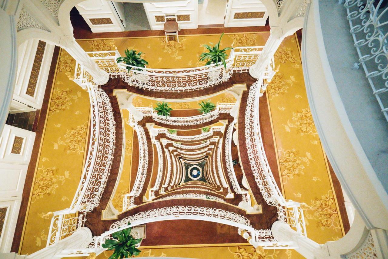 Hotel Manh Quan Luxury Vinh Yen