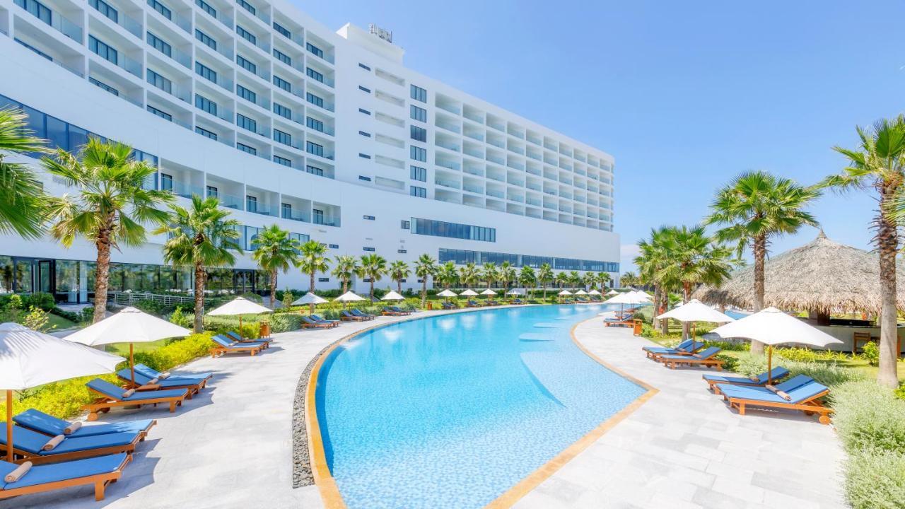 Selectum Noa Cam Ranh