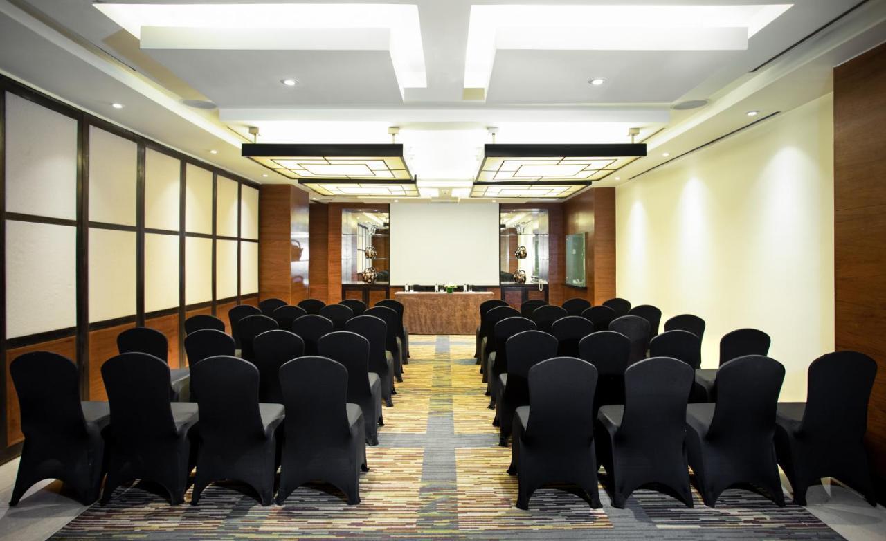 Intercontinental Westlake By Ihg Hotel Hanoi