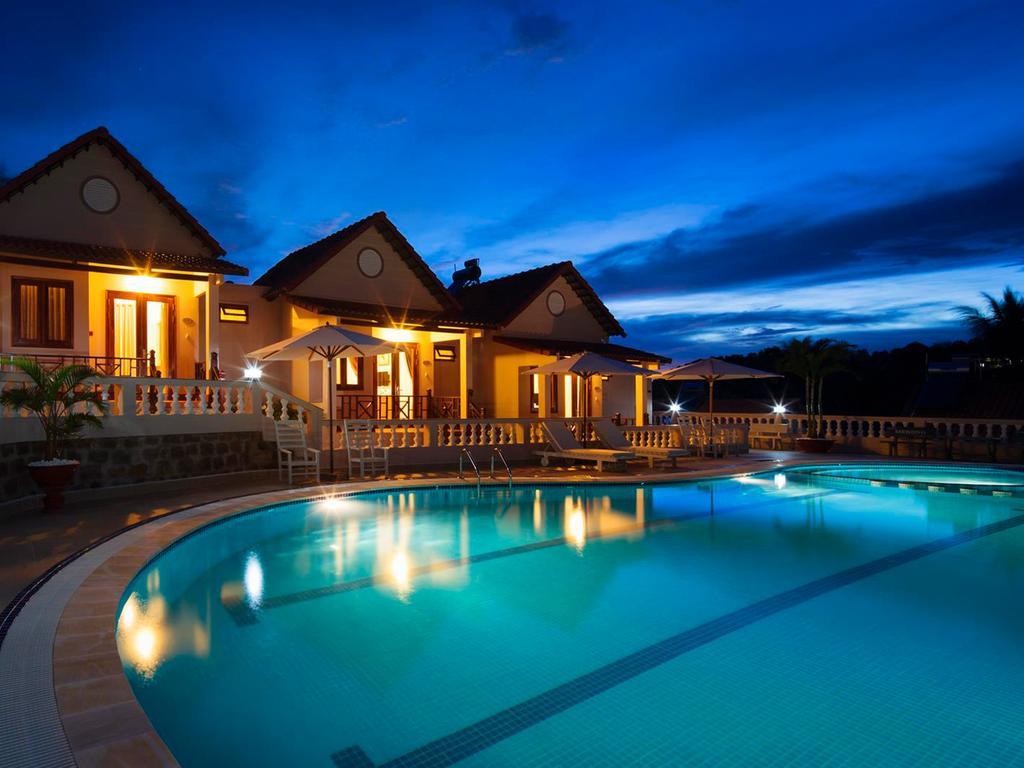 Hong Bin Resort 3*