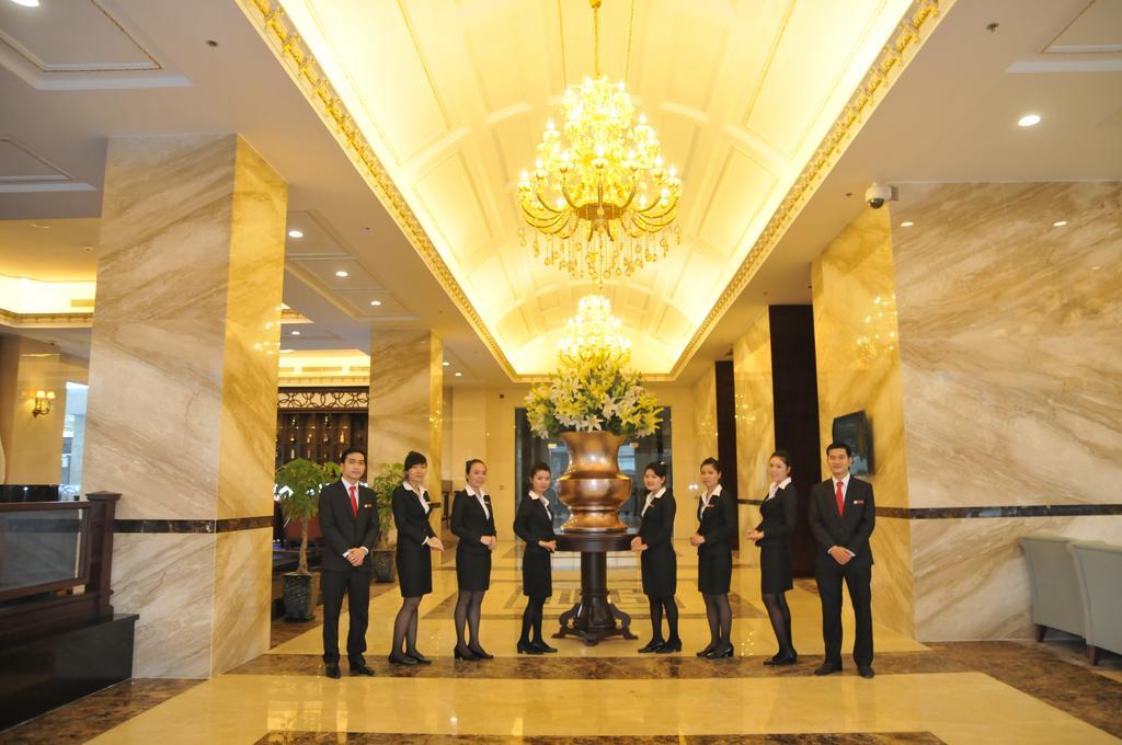 Hotel The Mira 5*