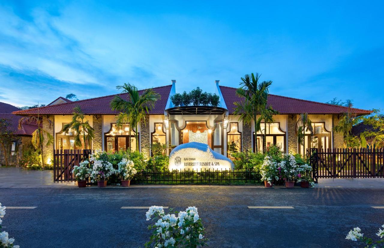 Bai Dinh Riverside & Hotel 4*