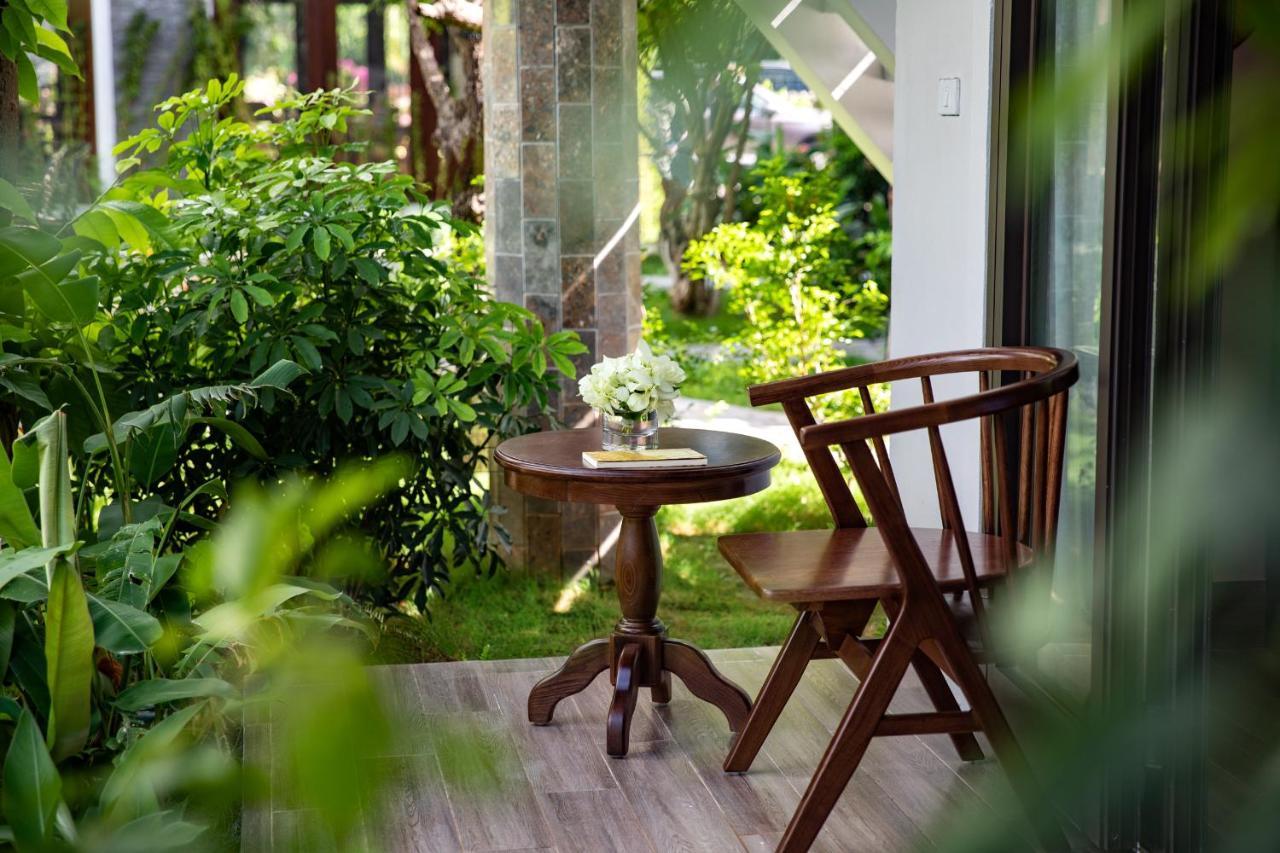 Bai Dinh Riverside & Hotel