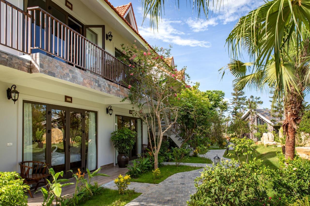 Hotel Bai Dinh Riverside & Ninh Binh