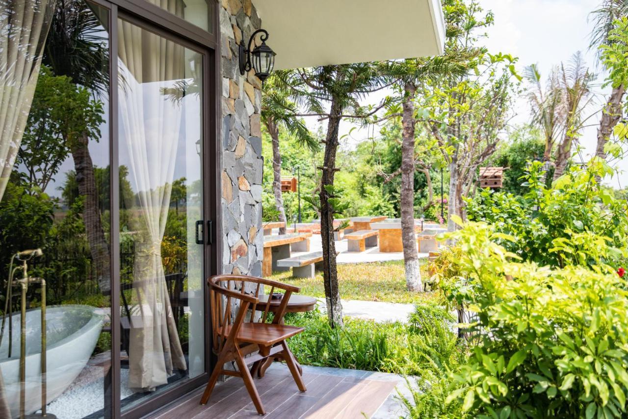 Hotel Bai Dinh Riverside & Ninh Binh