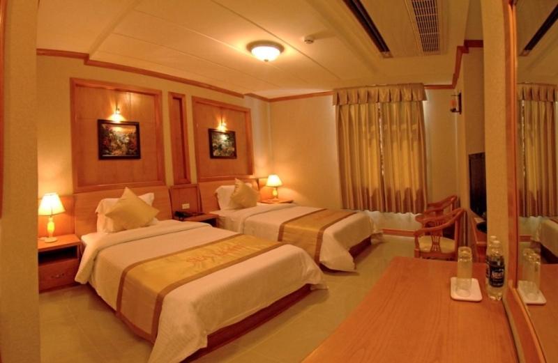 Sea Light Hotel 2*