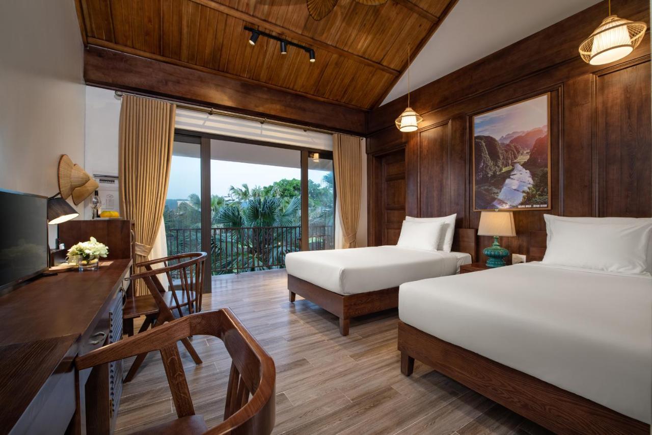 Bai Dinh Riverside & Hotel