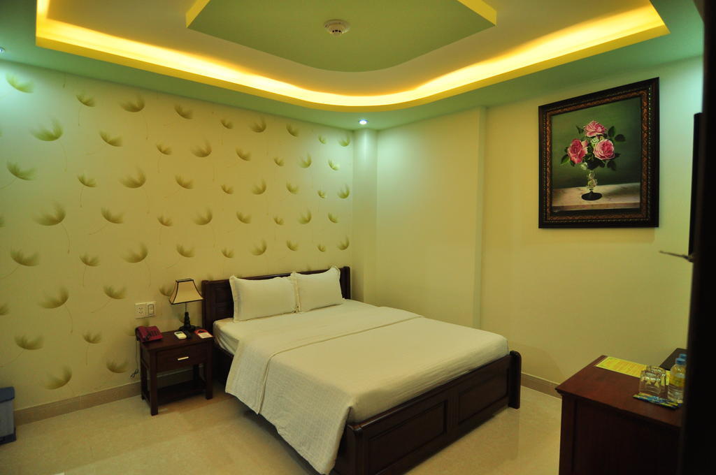 Hotel Red Rosemallow Da Nang