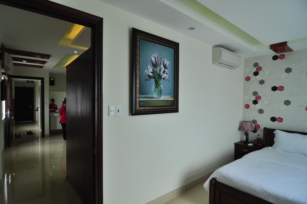 Red Rosemallow Hotel 2*