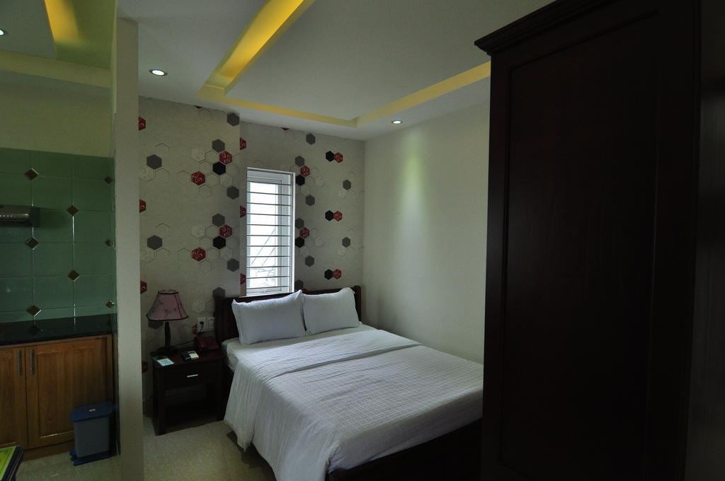 Hotel Red Rosemallow Da Nang