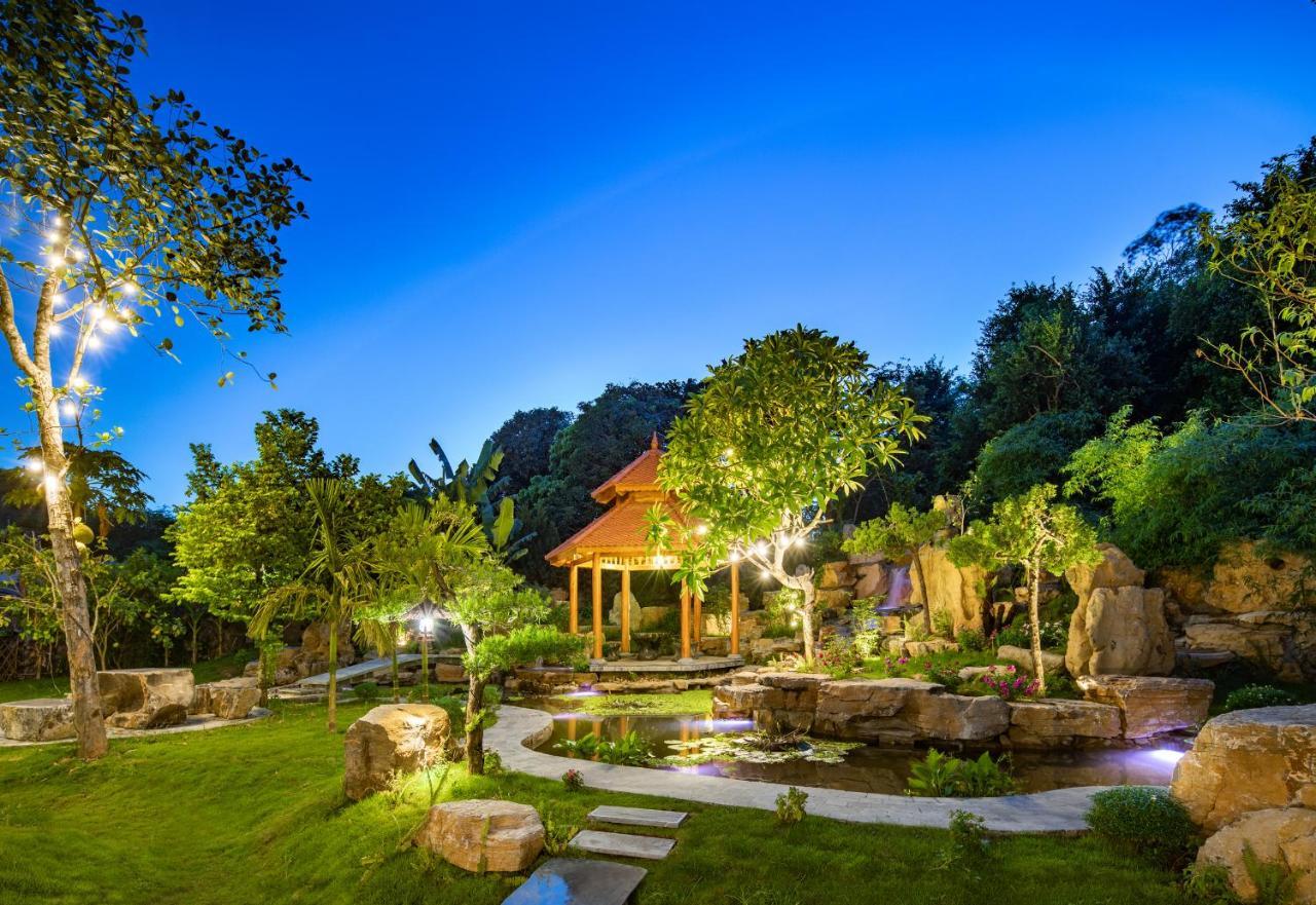 Bai Dinh Riverside & 4*