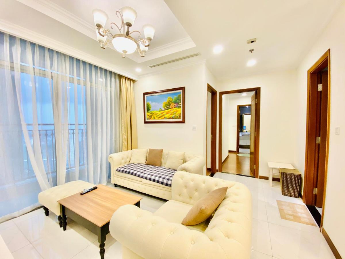 The Luxe Nest Landmark 81 Homestay *