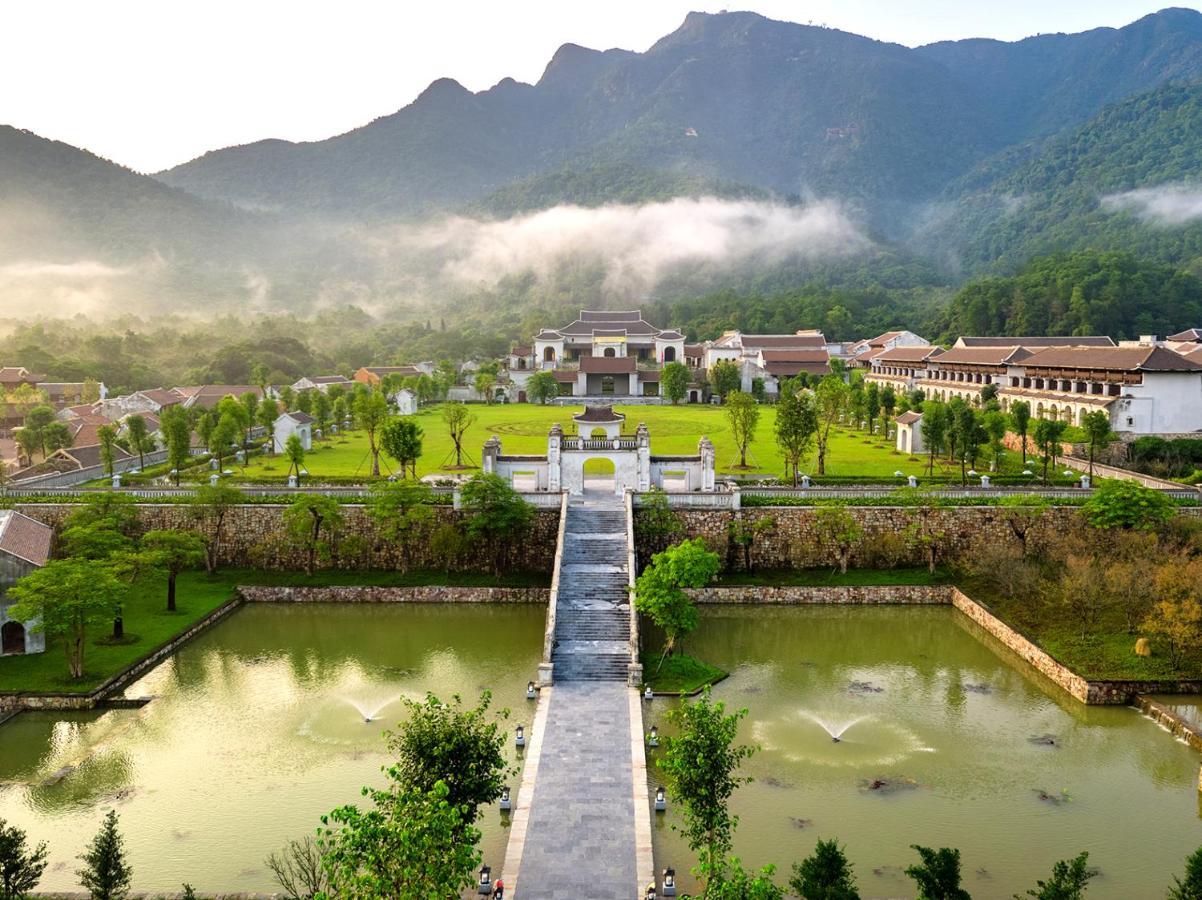 Lang Nuong Yen Tu Hotel *