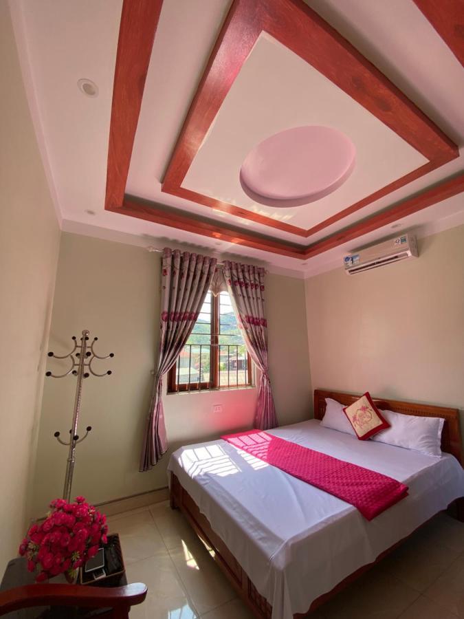 Nha Nghi Viet Nhat Meo Vac