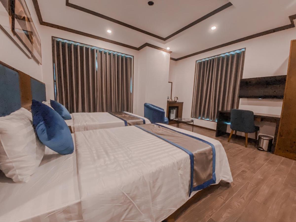 Kingdom Hotel