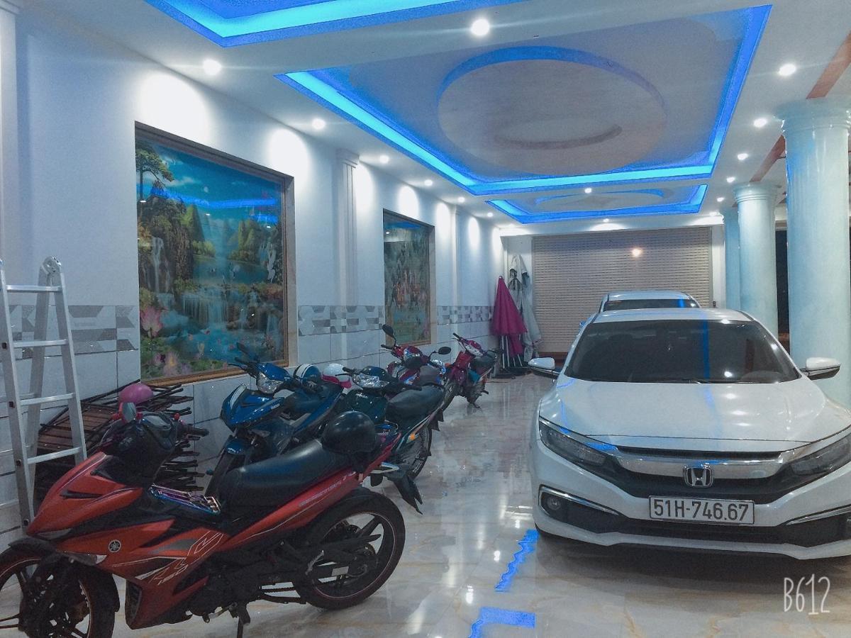 Quoc Viet Hotel