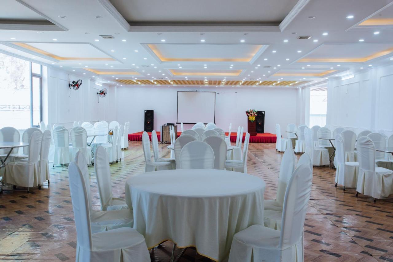 Hotel Khach San Nhiet Doi 3*