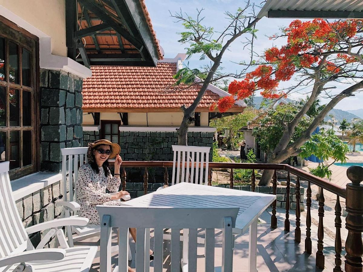 Hon Cau & Restaurant Resort *